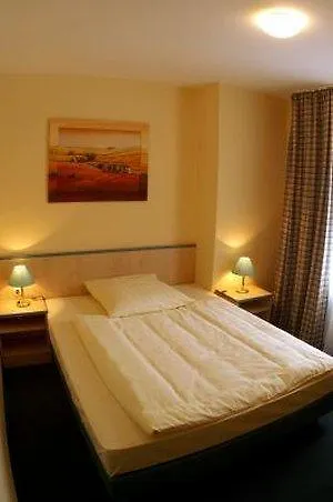 St.joseph - Reeperbahn St.pauli Kiez Hotel 3*
